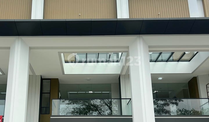 Menteng Studio Loft Ruko in Gading Serpong Area, Busy & Strategic Commercial Location