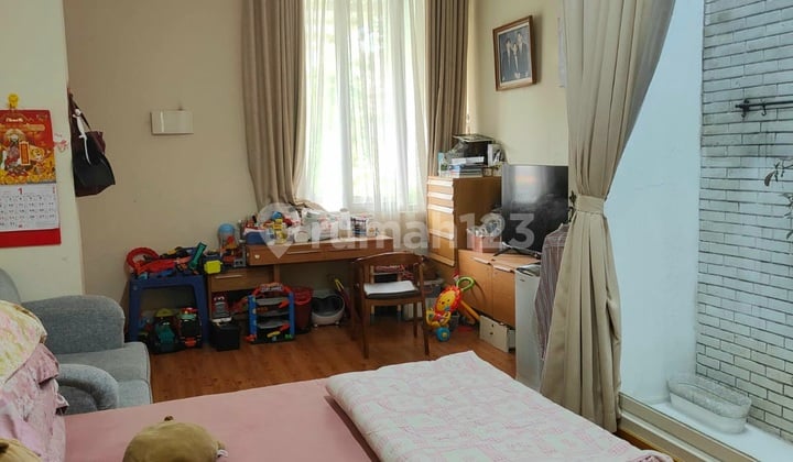 Dijual Rumah Sutera Flamboyan Perumahan Alam Sutera Tangerang Siap Huni