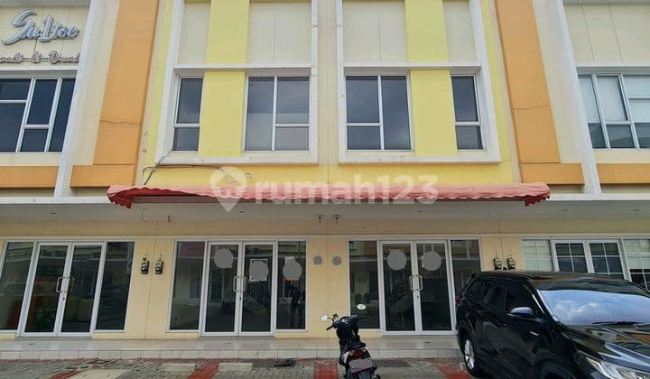 Ruko Gandeng Pisa Grande Posisi Bagus Parkiran Luas & Langka