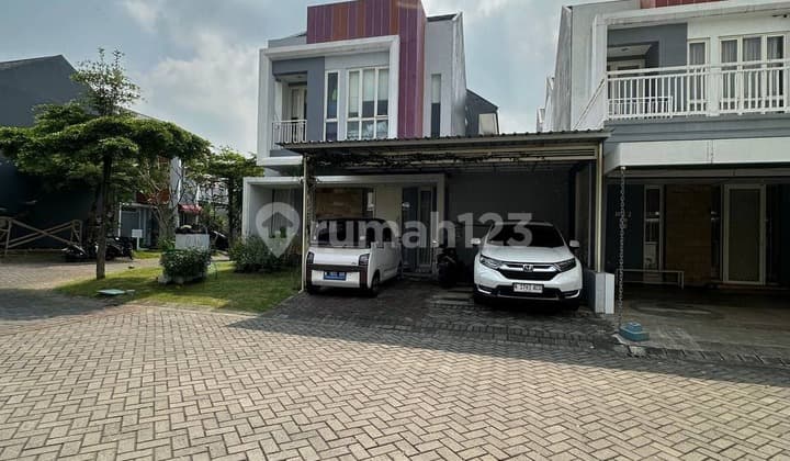 Dijual Rumah Cantik Minimalis 2Lt Kondisi Terawat Dg Area Carport Sudah Bercanopy Siap Huni Lingkungan Aman Nyaman Lokasi Strategis Dekat Pusat Kuliner dan Kampus Ternama di Green Orchid Lowokwaru Malang Kota H648