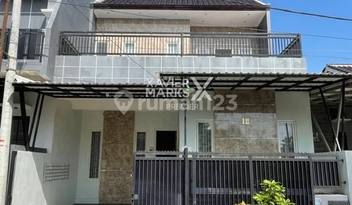 Dijual Rumah Baru Modern 2Lt dan Semi Furnish Ada Private Pool di Balkon LT 2 Siap Huni Lingkungan Nyaman Lokasi Tengah Kota Dikelilingi Banyak Fasilitas Umum dan Akses Mudah Kemana-Mana di Pandanwangi Malang Kota H880