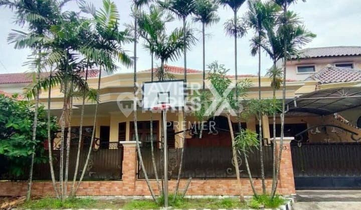 Dijual Rumah Minimalis Kondisi Terawat Bonus Furnish Siap Huni Cocok untuk Rumah Tinggal atau Kosan Dekat Jalan Cengkeh dan Jalan Dewandaru Selangkah ke Suhat dan Dekat Kampus Brawijaya di Jalan Bunga-Bunga Malang Kota H767
