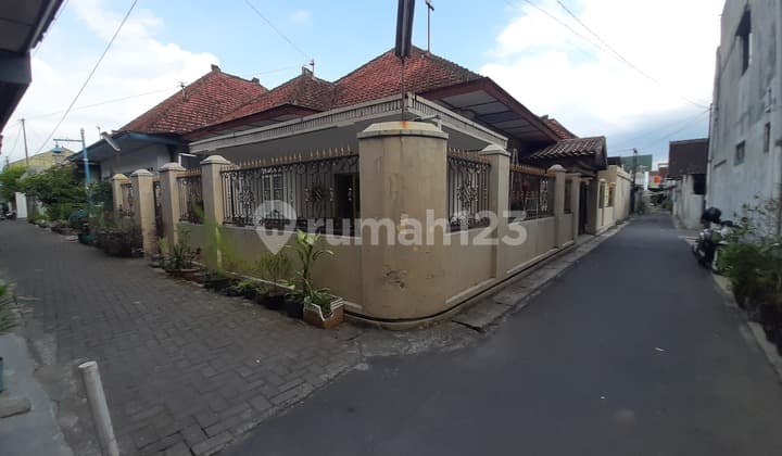 Well-preserved ancient house