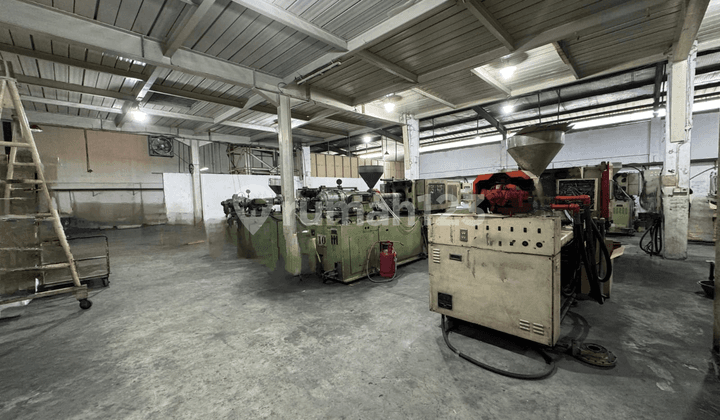 Warehouse for Sale in Rawa Kompeni
Benda, Tangerang