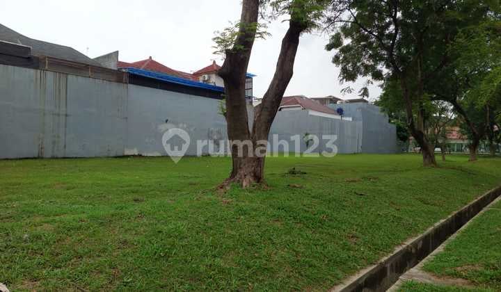 For Sale Pinisi Indah Plot Size 25.5 X 30 Corner in PIK