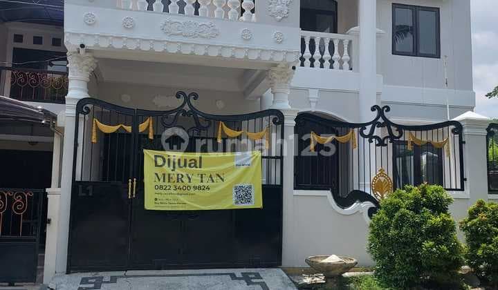 Dijual Rumah Babatan Pratama Wiyung 5 Kamar Tidur Model Classic