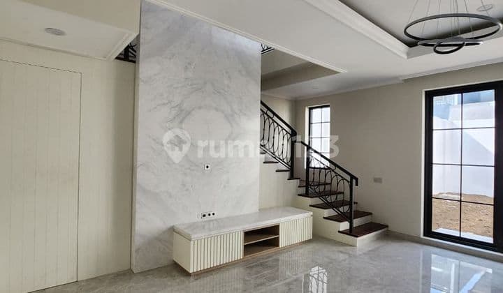 Dijual Rumah Baru Gress Ada Pagar Royal Residence Wiyung