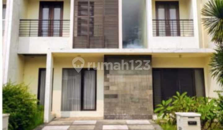 Dijual Rumah Pakuwon Indah The Mansion Surabaya Barat