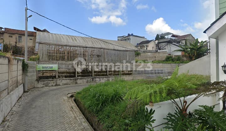 Tanah di Cluster Pesona Lembang hook dekat Park and zoo