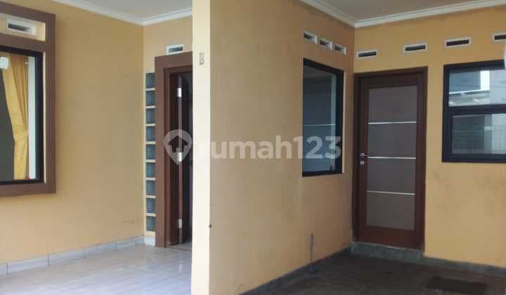 Rumah minimalis Cijerokaso Gegerkalong lokasi strateis (cocok untuk Hunian atau Kantor)