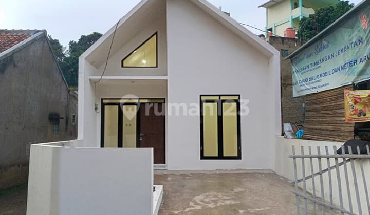 Ready-to-Live House at the Cheapest and Best Price, Strategic Location in Bukit Raya Sariwangi, Rare Find Near Polban Campus