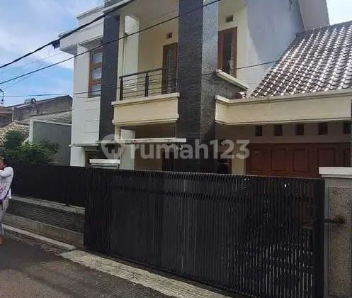 Rumah Siap Huni Lingkungan Asri di Komplek Unpad Cigadung Selatan