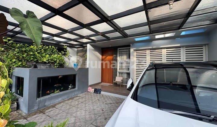 Rumah Lux di Komplek Buahbatu Regency Dekat Exit Tol