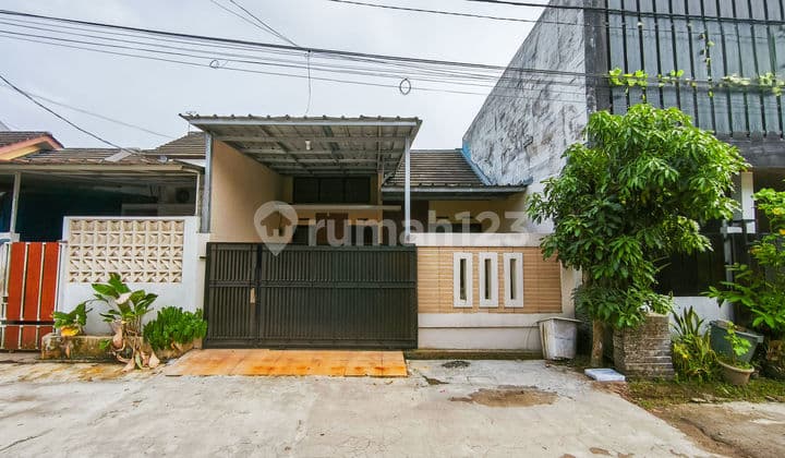 Rumah SHM Hadap Selatan 10 Menit ke Yogya Grand Dramaga Siap KPR J-35576