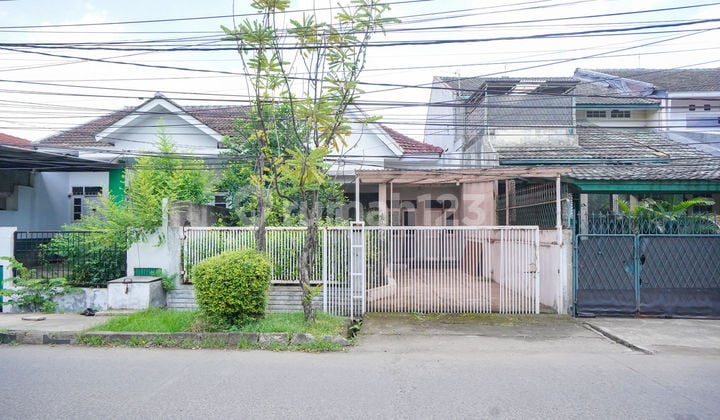 Rumah Luas LT 157 Akses Dekat Mall dan RS di Cinere Dibantu KPR J25134