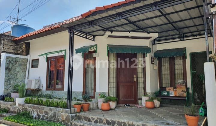 Rumah Hadap Timur 6 Menit ke Gerbang Tol Kukusan 3 Dibantu KPR J-35622