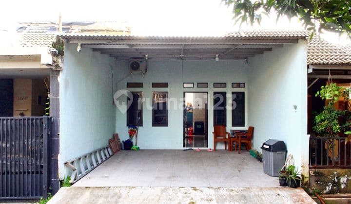 Rumah Hadap Selatan 15 menit ke Cibinong square SHM Siap KPR J-22399