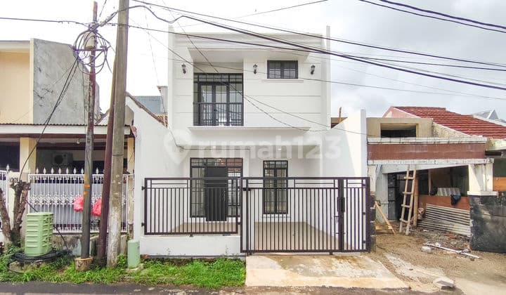Rumah 2 Lantai 10 Menit ke Stasiun Rawa Buntu LB 120 Hadap Utara J39398