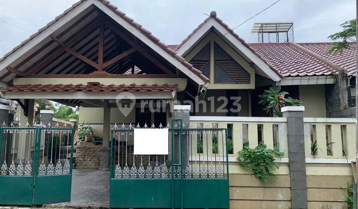 Rumah LT 180 Hadap Selatan 15 Menit ke Gerbang Tol Kukusan J-44116