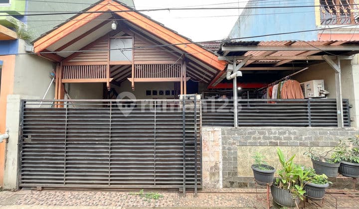 Rumah Bebas Banjir Dekat Summarecon Mall Bekasi Dibantu KPR J32009