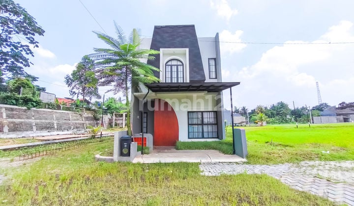 Rumah Modern 9 Menit ke The Park Mall Sawangan 3 KT Siap Huni J43437