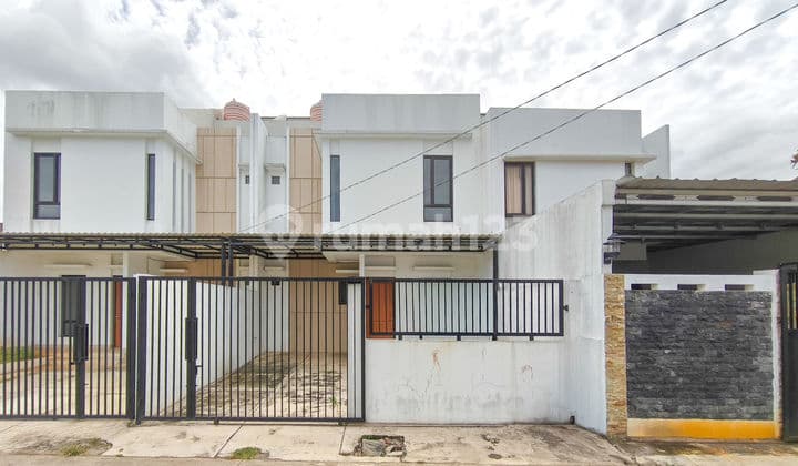 Rumah Luas 15 Menit ke Gerbang Tol Bintaro Viaduct Dibantu KPR J-38325