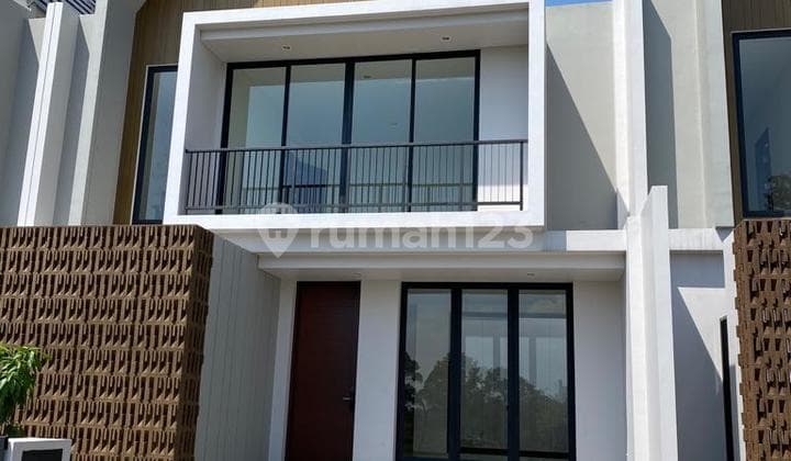 Dijual Rumah 2 Lantai di Cluster Mahogany Summarecon Bogor