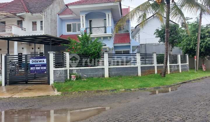 Disewakan Rumah 2 Lantai di Bukit Bogor Raya