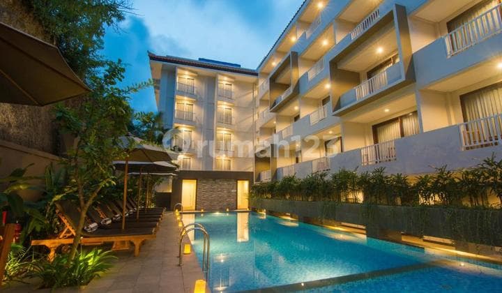 4-Star Hotel at Pandawa Beach