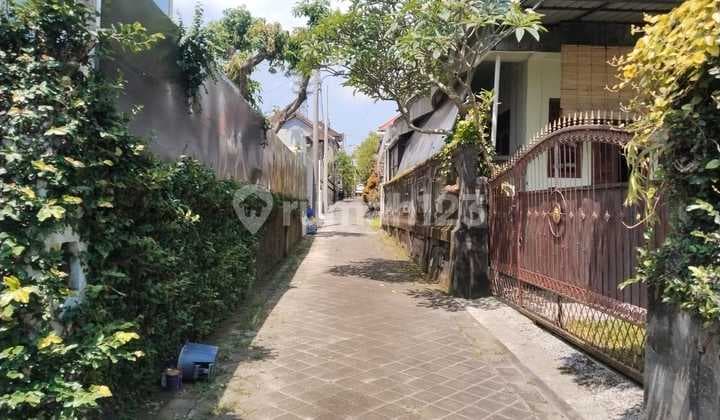 Rumah 2 Lantai di Plataran Canggu Lingkungan Villa