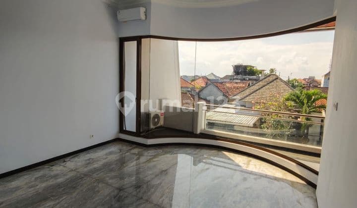 RUMAH SIAP HUNI DI DEKAT PUSAT KOTA AREA DENPASAR UTARA