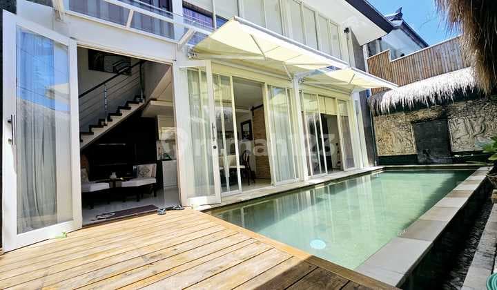 Villa Estetic Nyaman di area Kerobokan Bali