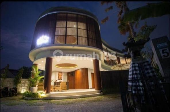 2-Story Guest House on Jl Tegal Cupek, Kerobokan, North Kuta, Bali