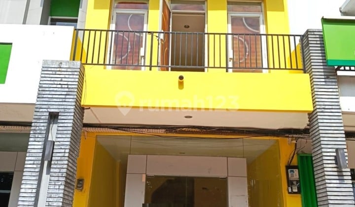 Ruko Pasadena siap pakai 2lt 67m Mutiara Gading City Bekasi