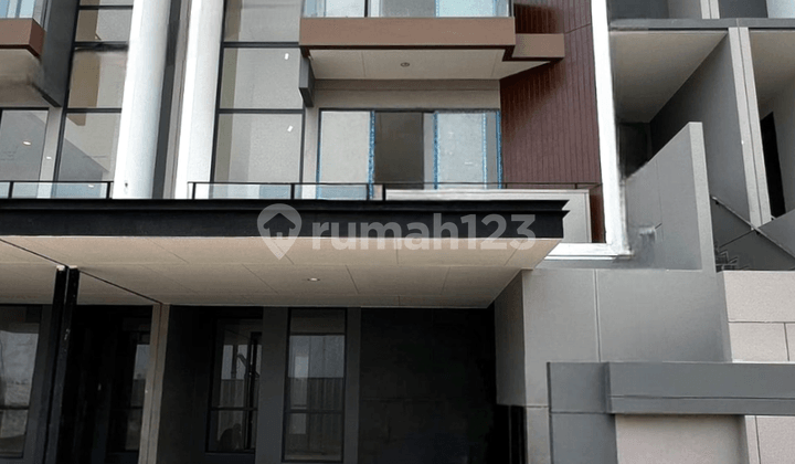 3-Storey House 9X15 135M Cluster Kelimutu Asya Jgc Jakarta Garden City