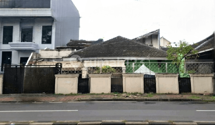 Rumah 2lt luas 444m Type 5KT Duren Sawit Jakarta Timur