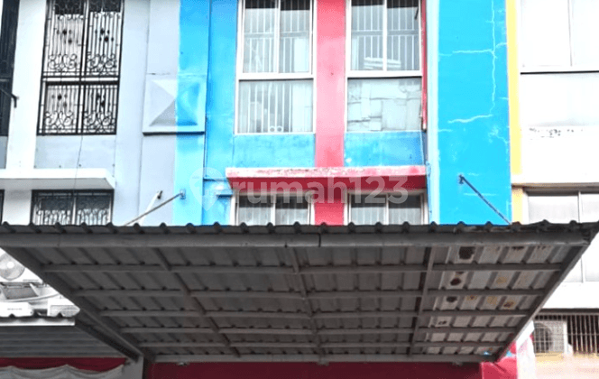 Ruko 3lt luas 4,5x14 63m Cempaka Putih Jakarta Pusat