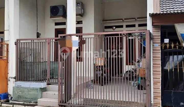 House in Poris Indah, Size 5 x 12, 1 Floor, Good Semi-furnished