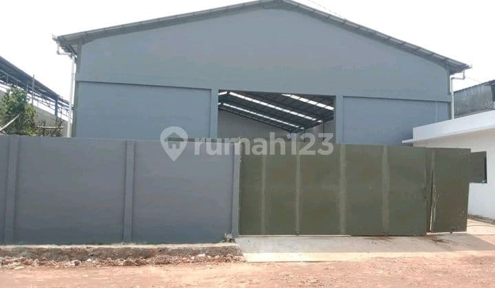 Gudang Di Kav Dpr Cipondoh Luas Tanah 800m2 Luas Bangunan 600m2, Ukuran 30 X 40, Bagus