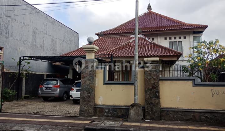 Jual Rumah Jl Merthayasa