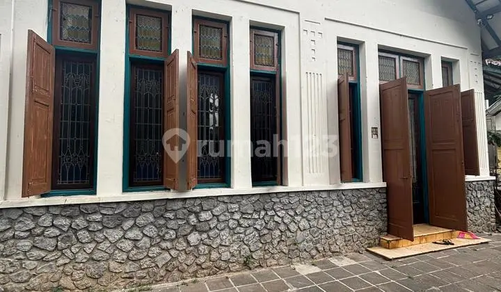 Termurah harga masih nego rumah di Mainroad Dago Strategis Bisnis