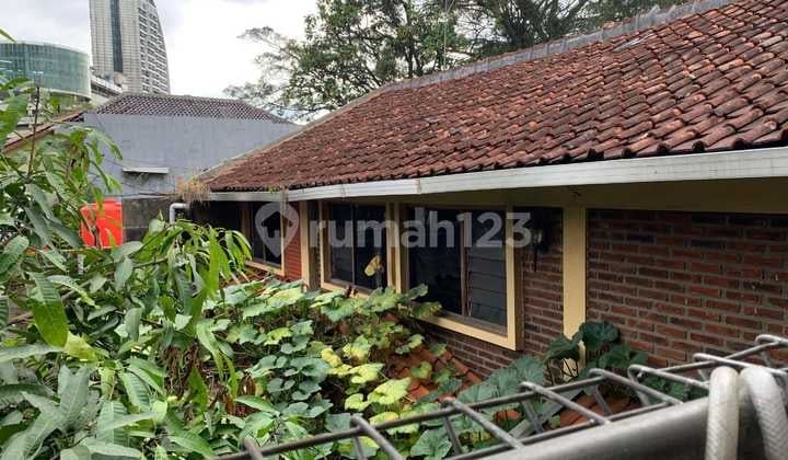 Jual Rumah Full Furnish di Mainroad Dago Harga Nego Bagus
