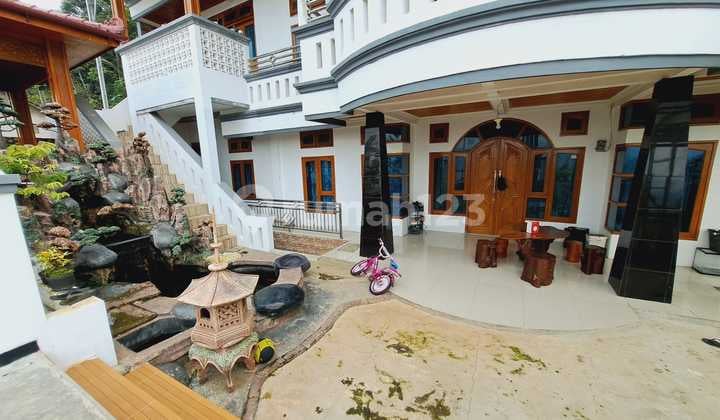 Termurah Rumah mewah Full Furnished Luas 1200 di Kota Sumedang