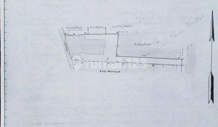 Rumah di pusat kota Bandung Harga Nego Lokasi sangat strategis