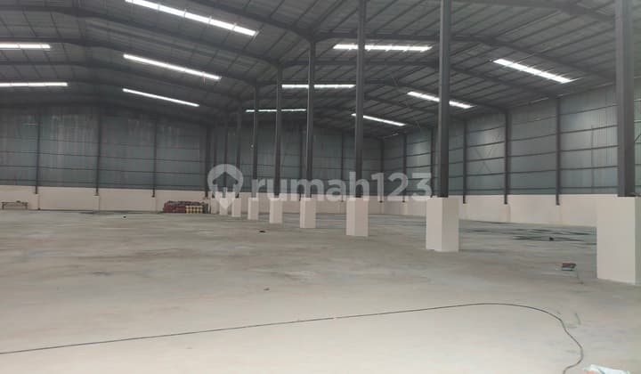 For Rent: 5 New Warehouse Units, Can be Rented Individually or Together, Pakuhaji.