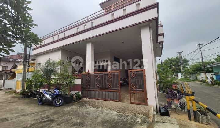 Rumah HOOK 2lt di Komplek TVRI Pondok Gede Kokoh Siap Huni