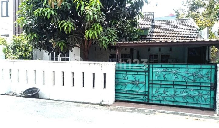 Rumah 1lt Luas 200m Murah Dlm Komplek Besar Di Jatimakmur Bekasi