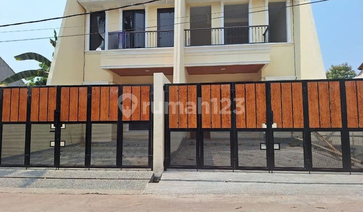 RUMAH BARU 2LT MURAH LUAS 110m dkt Tol Jtwarna di KODAU BEKASI