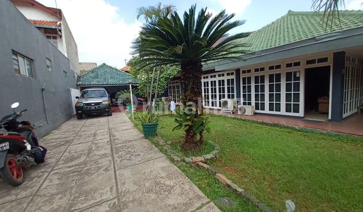 RUMAH CLASIC 1LT TURUN HARGA LUAS 421m² di JL UTAN KAYU RAWAMANGUN JAKTIM