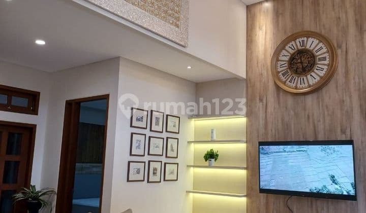 Rumah Deluxe 2lt Full Furnish 800m Ke Gerbang Tol Sentul Selatan